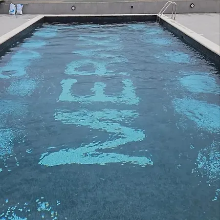 Alexxa Family Meraki & Апартаменты *